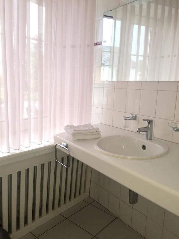 Zur Krummen Eich Bâle Extérieur photo